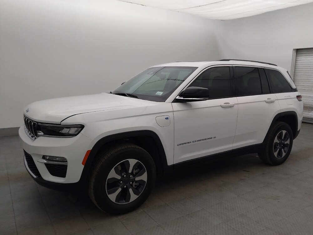 2023 Jeep Grand Cherokee in Fort Myers, FL 33907 - 18134041 2