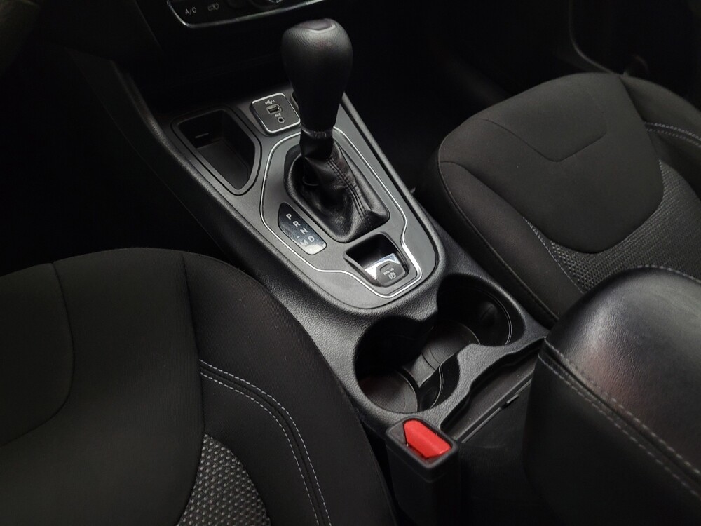 2021 Jeep Cherokee in Las Vegas, NV 89102 - 18134051 26