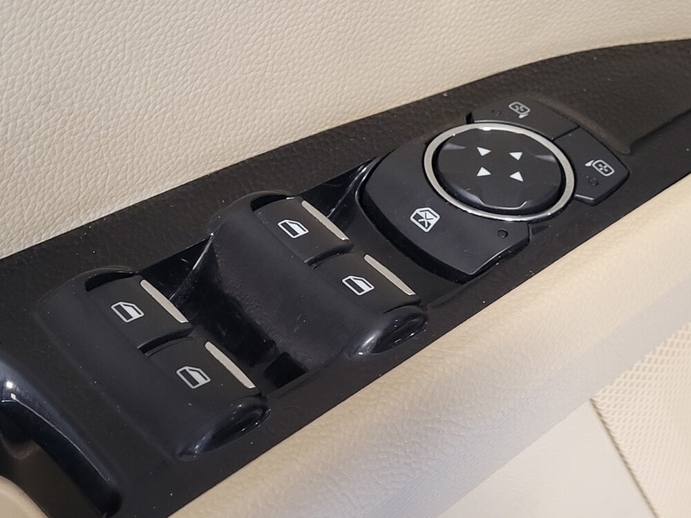 2016 Ford Fusion in Jacksonville, FL 32210 - 18134059 27