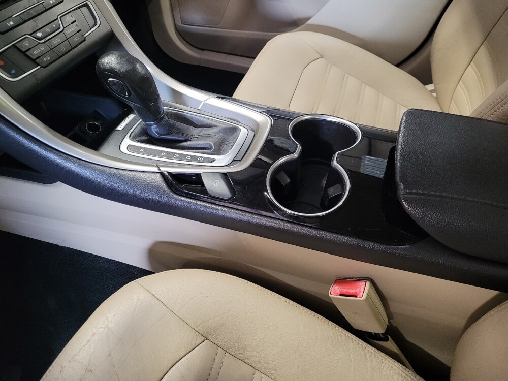 2016 Ford Fusion in Jacksonville, FL 32210 - 18134059 26