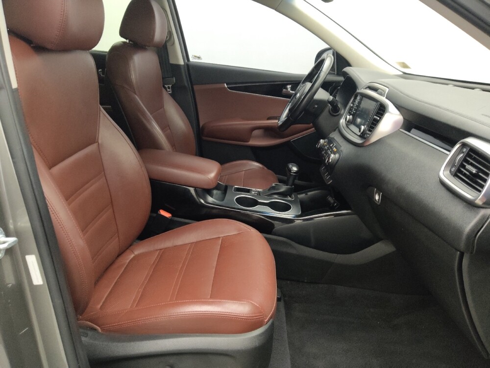 2018 Kia Sorento in Pensacola, FL 32505 - 18134060 21