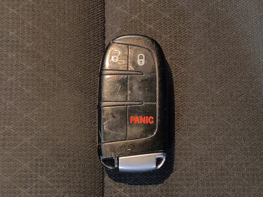 2019 Jeep Grand Cherokee in Lauderdale Lakes, FL 33313 - 18134064 32