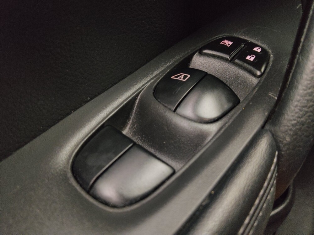 2017 Nissan Rogue in Sanford, FL 32773 - 18134065 27