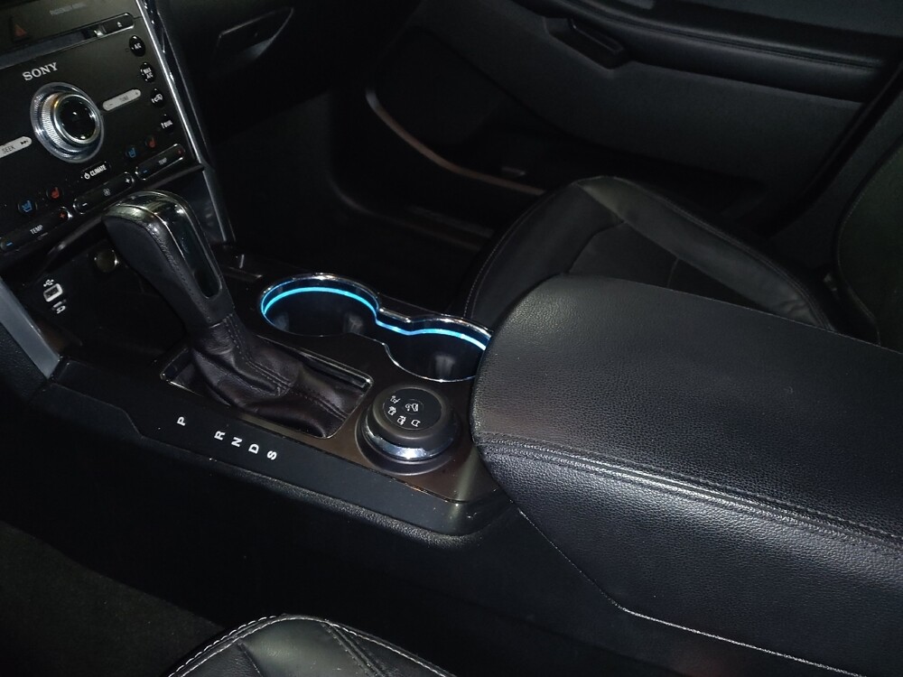 2016 Ford Explorer in Miami, FL 33157 - 18134067 26