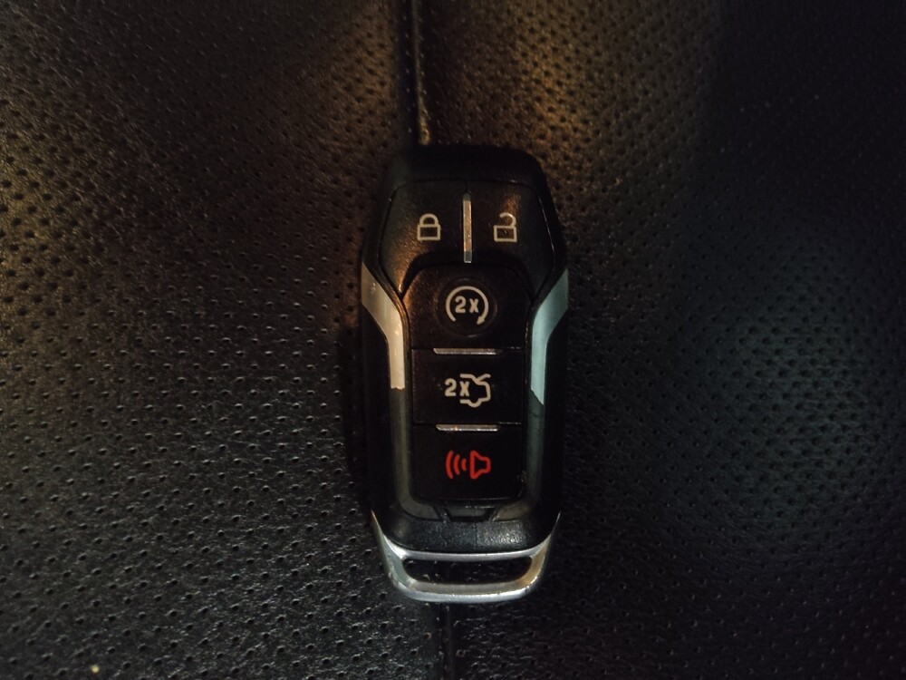 2016 Ford Explorer in Miami, FL 33157 - 18134067 32