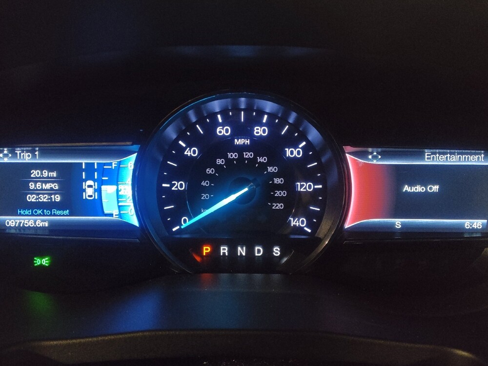 2016 Ford Explorer in Miami, FL 33157 - 18134067 23