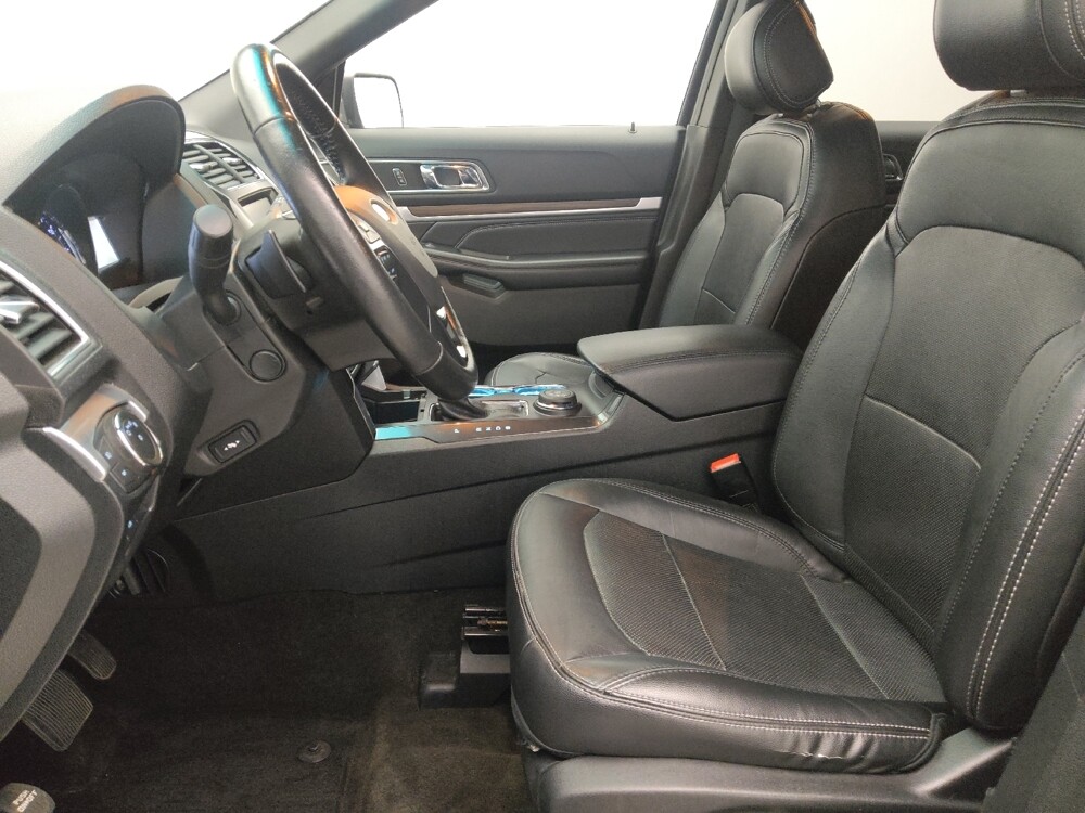 2016 Ford Explorer in Miami, FL 33157 - 18134067 17