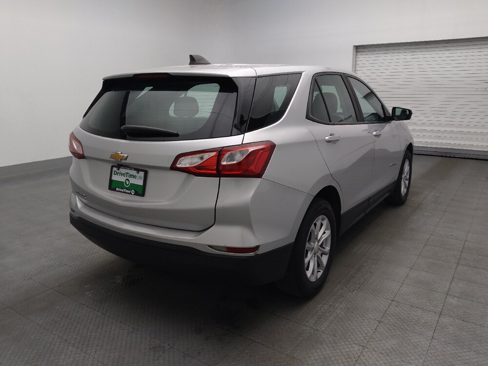 2021 Chevrolet Equinox in Wilmington, NC 28405 - 18134078 9