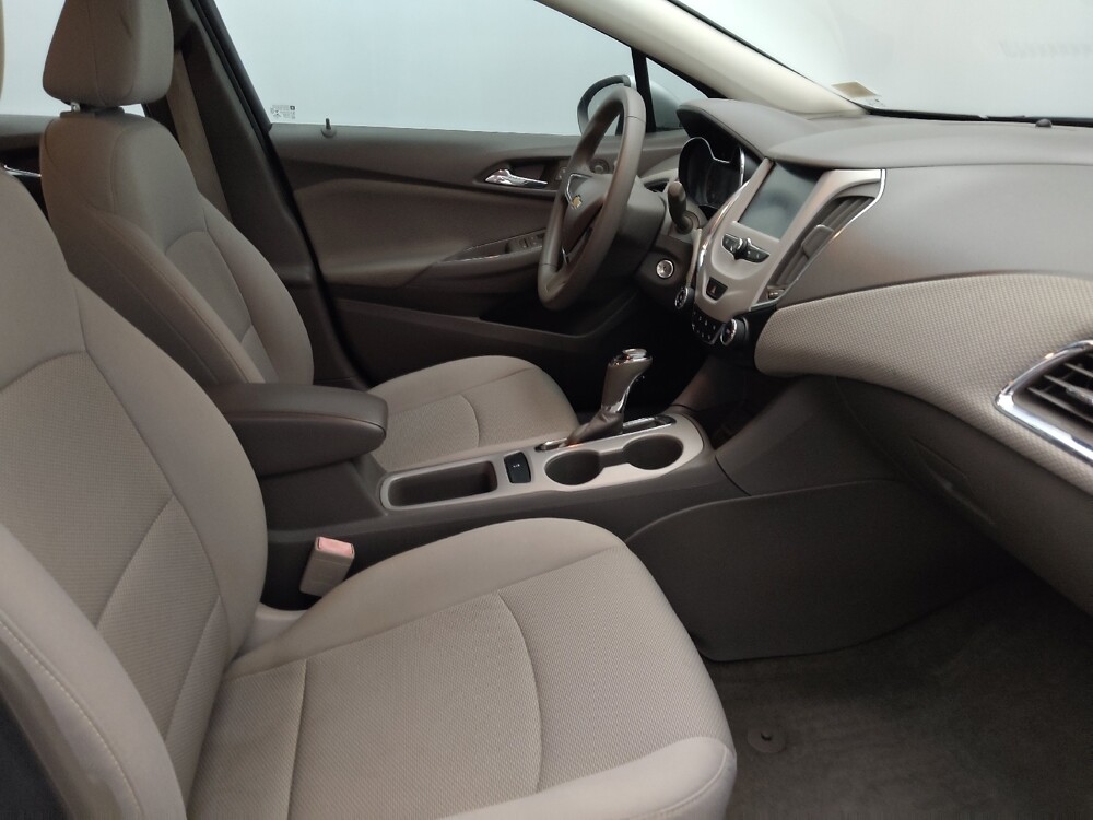 2017 Chevrolet Cruze in Savannah, GA 31419 - 18134084 21