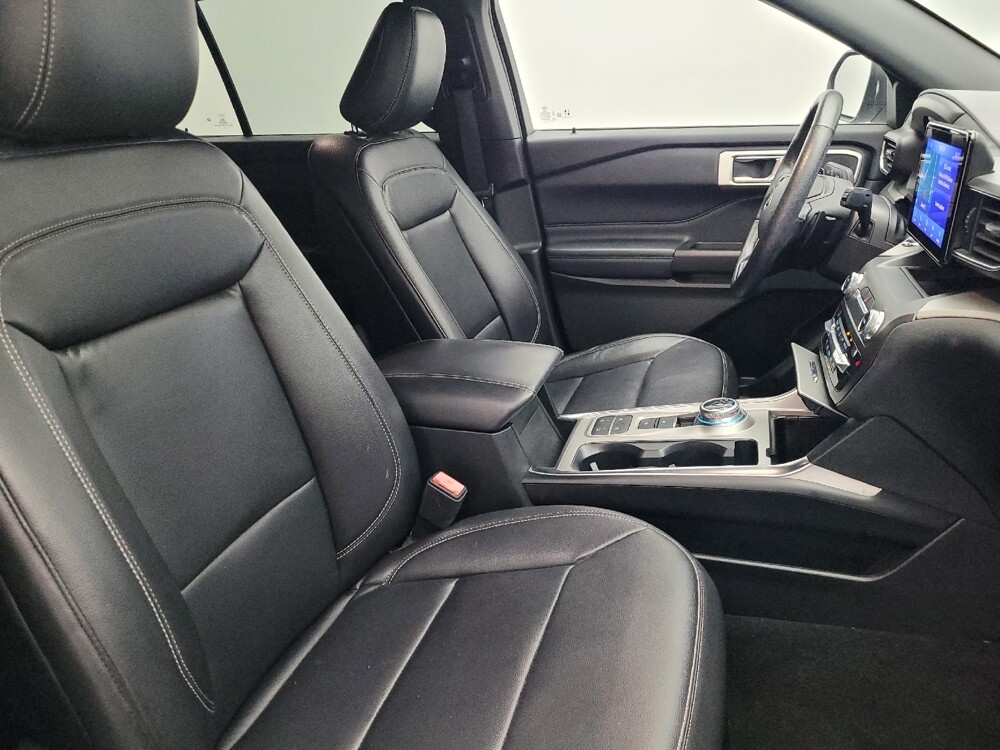 2020 Ford Explorer in Gainesville, FL 32609 - 18134085 21