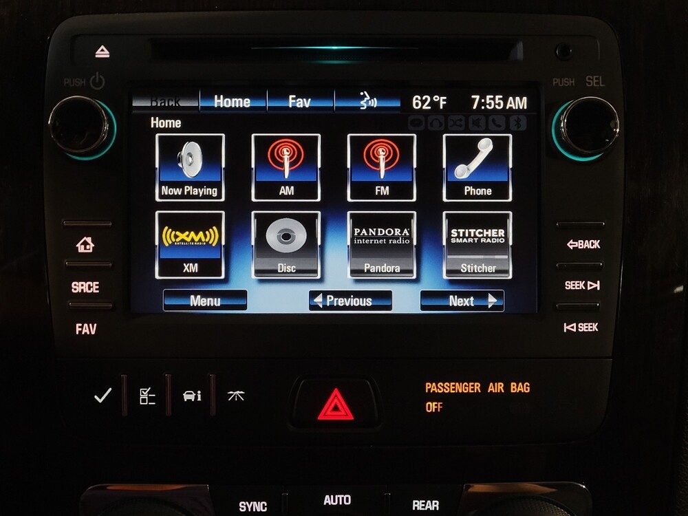 2017 Chevrolet Traverse in Miami, FL 33157 - 18134088 25