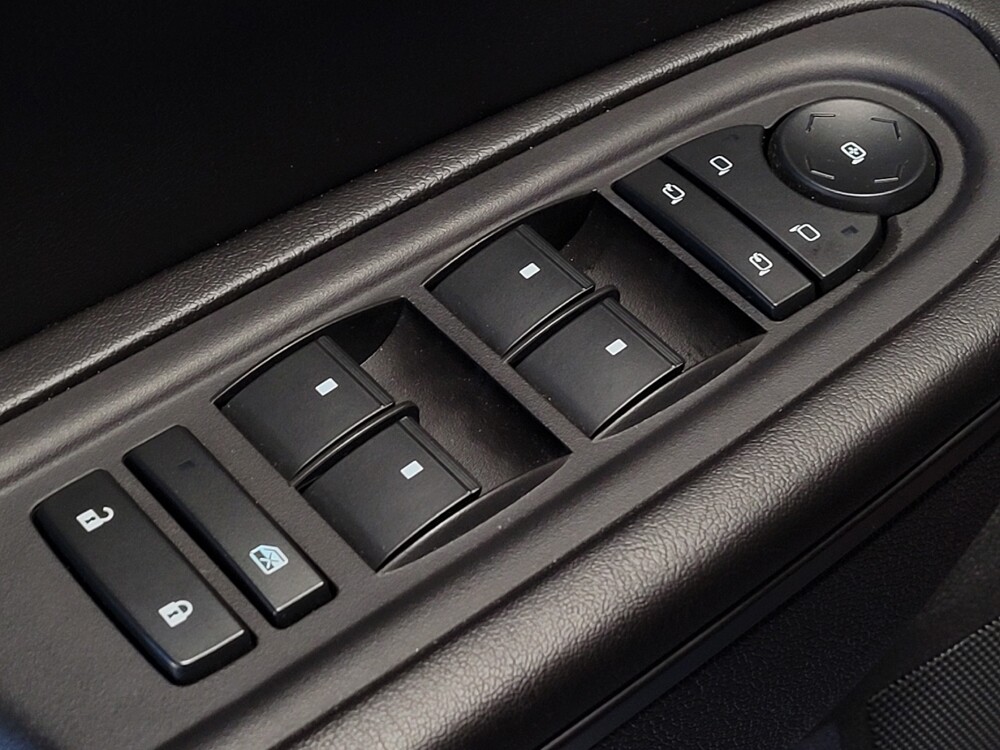 2017 Chevrolet Traverse in Miami, FL 33157 - 18134088 27