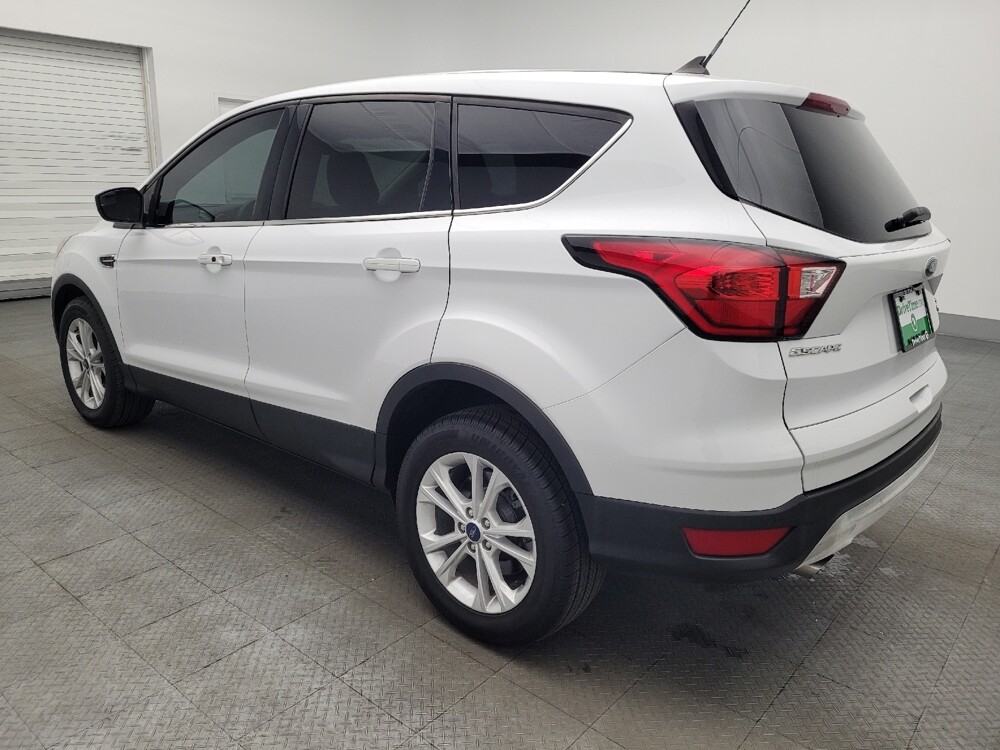 2019 Ford Escape in Jacksonville, FL 32210 - 18134093 5
