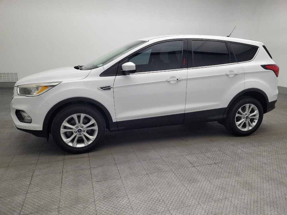 2019 Ford Escape in Jacksonville, FL 32210 - 18134093 2