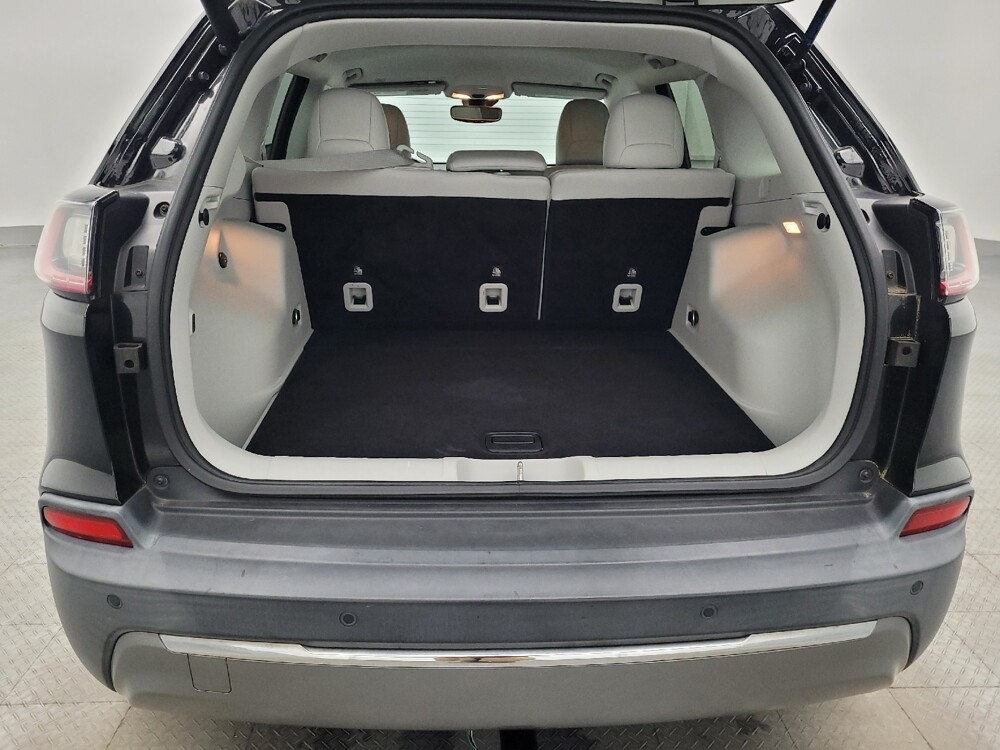 2019 Jeep Cherokee in Jacksonville, FL 32210 - 18134094 29