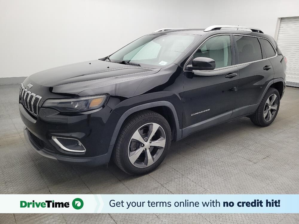 2019 Jeep Cherokee in Jacksonville, FL 32210 - 18134094