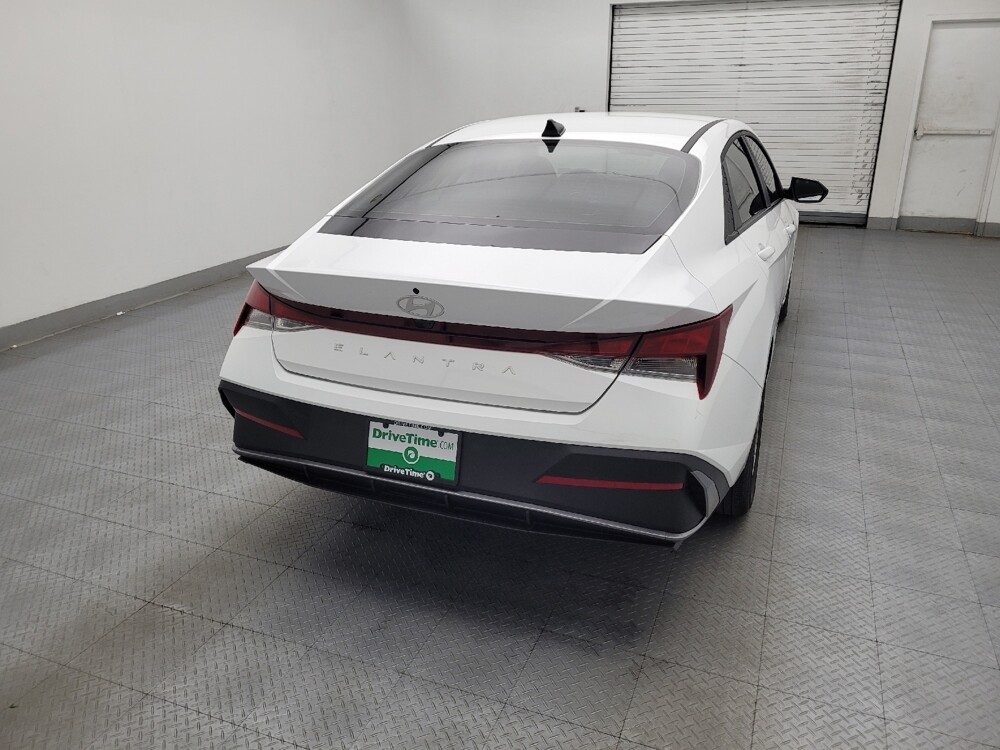2025 Hyundai Elantra in Salem, VA 24153 - 18134101 7