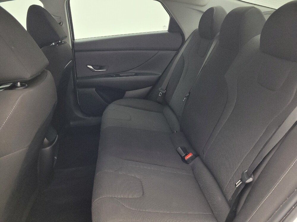 2025 Hyundai Elantra in Salem, VA 24153 - 18134101 18