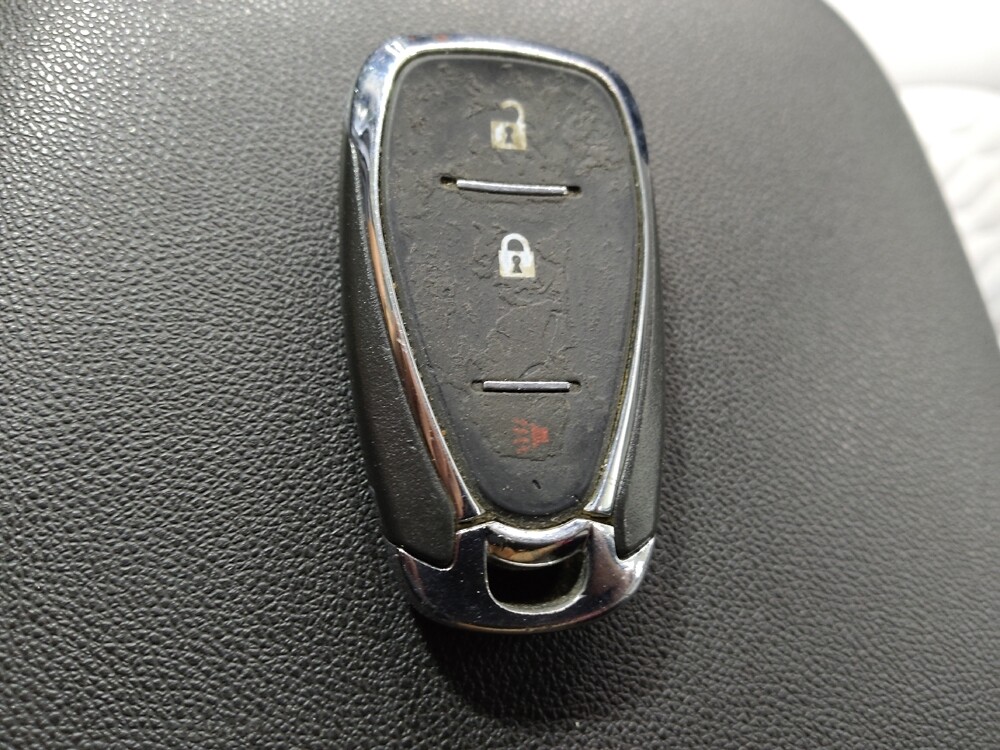 2018 Chevrolet Equinox in Raleigh, NC 27604 - 18134124 32