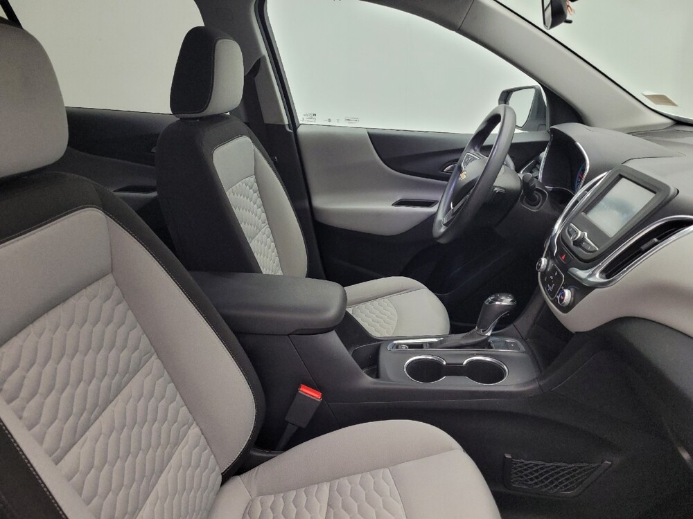 2018 Chevrolet Equinox in Raleigh, NC 27604 - 18134124 21