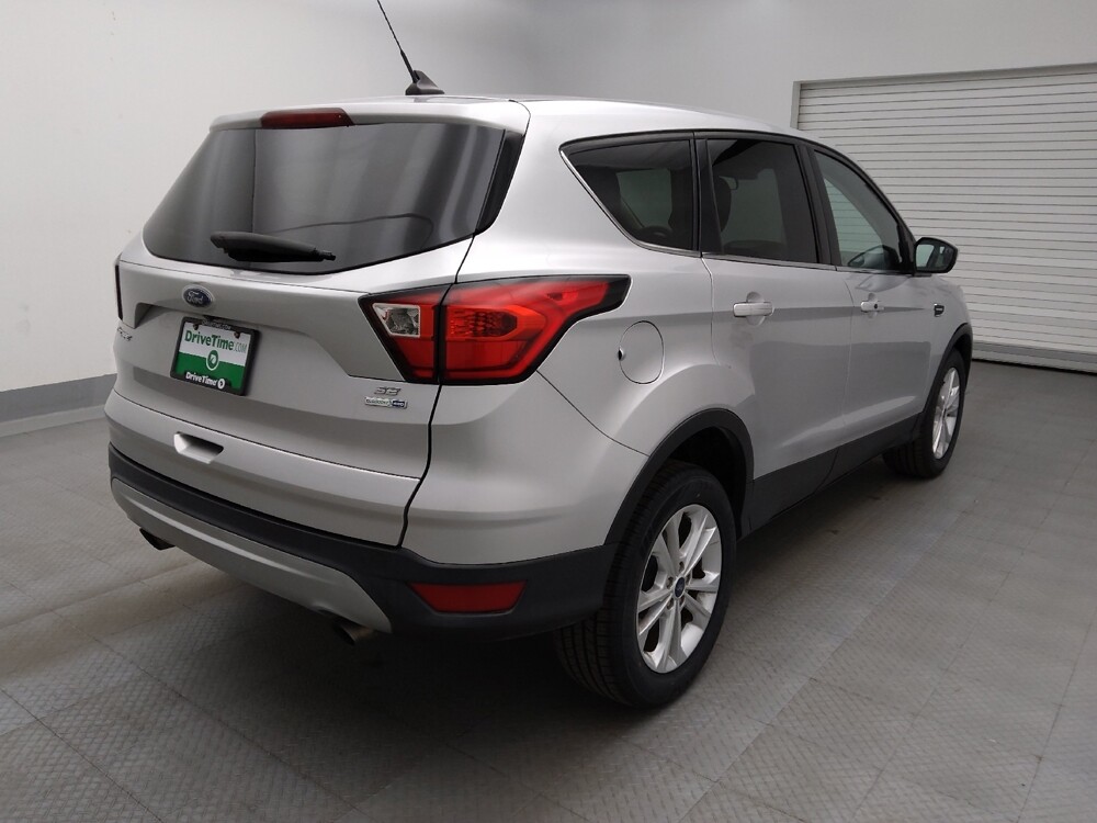 2019 Ford Escape in Lakewood, CO 80215 - 18134128 9
