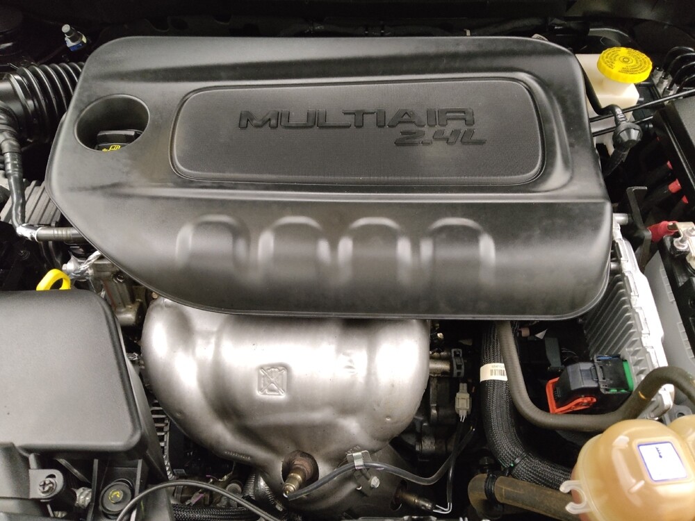 2020 Jeep Cherokee in Lakewood, CO 80215 - 18134135 30