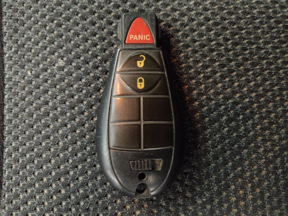 2020 Jeep Cherokee in Lakewood, CO 80215 - 18134135 32