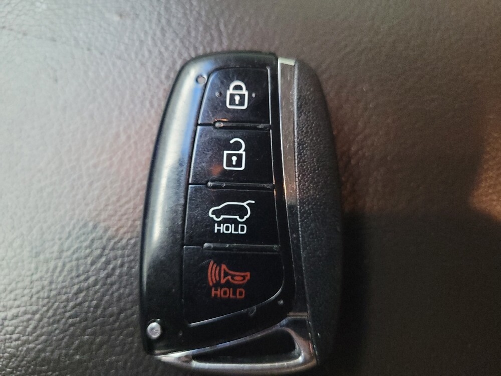 2019 Hyundai Santa Fe in Memphis, TN 38115 - 18134138 32