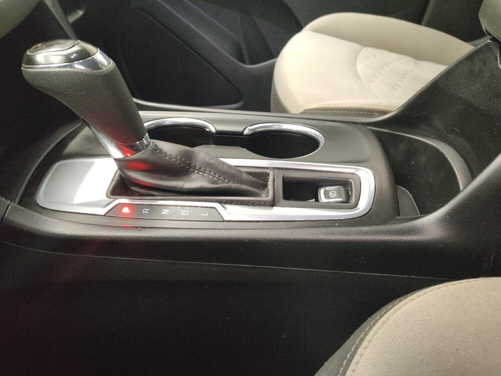 2019 Chevrolet Equinox in Memphis, TN 38115 - 18134141 26