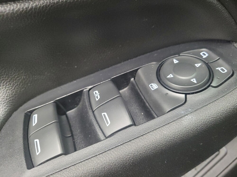 2020 Chevrolet Equinox in Antioch, TN 37013 - 18134142 27