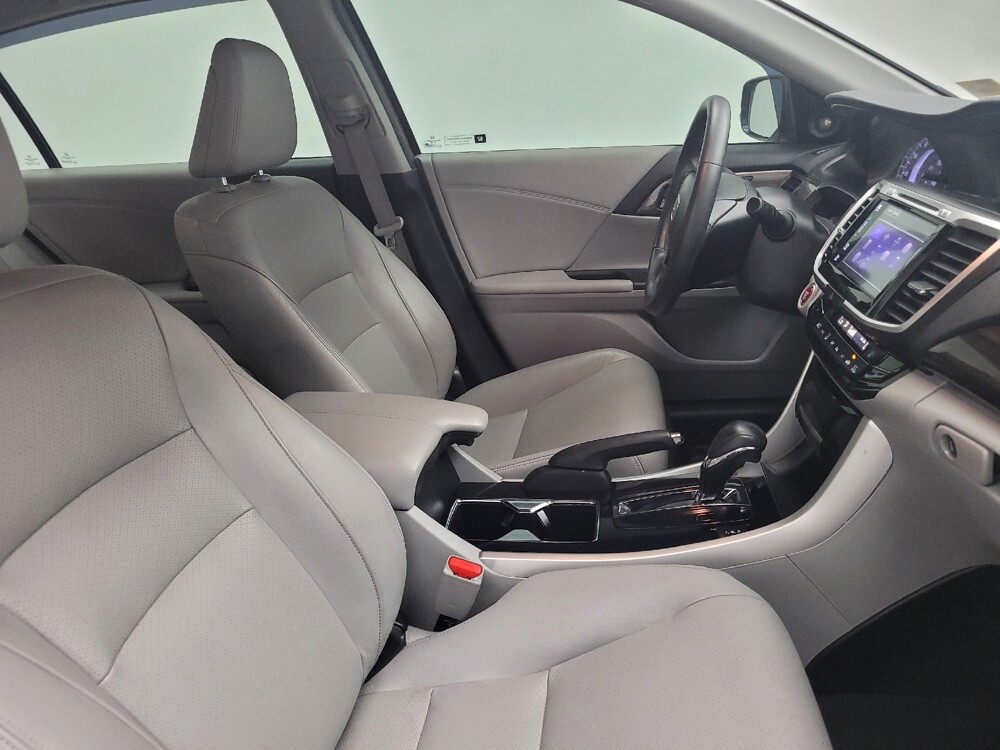 2017 Honda Accord in Memphis, TN 38115 - 18134145 21
