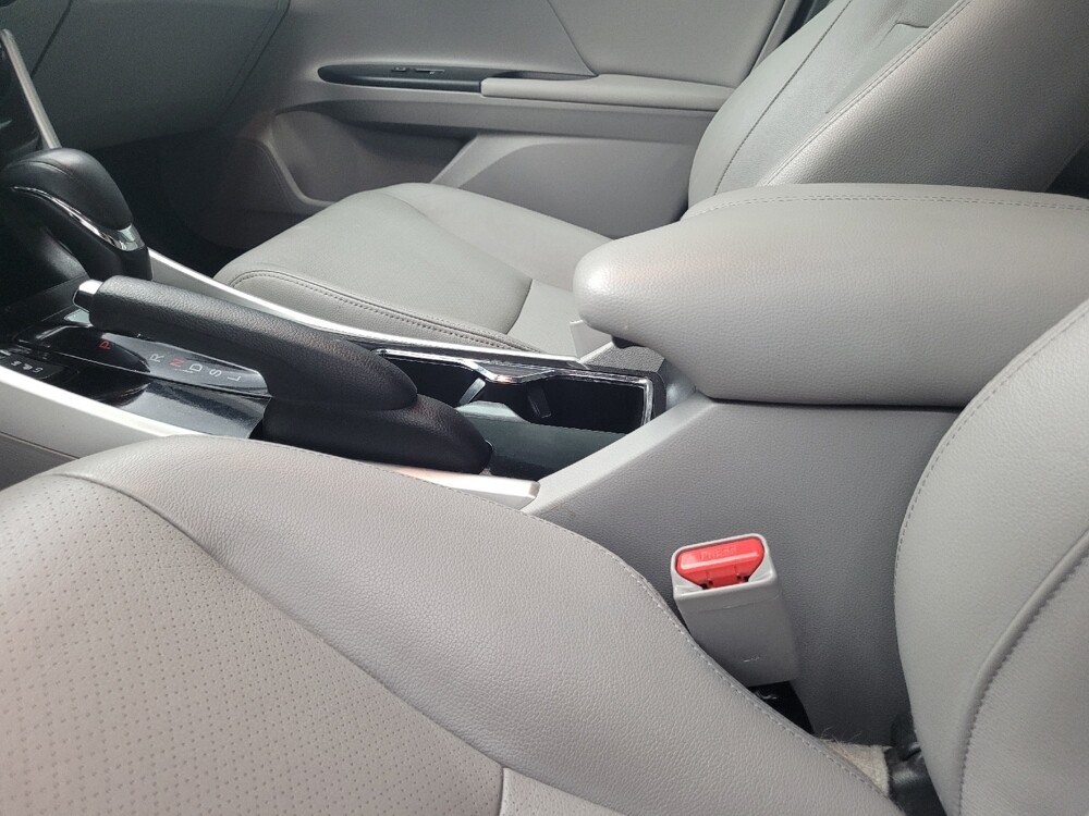 2017 Honda Accord in Memphis, TN 38115 - 18134145 26