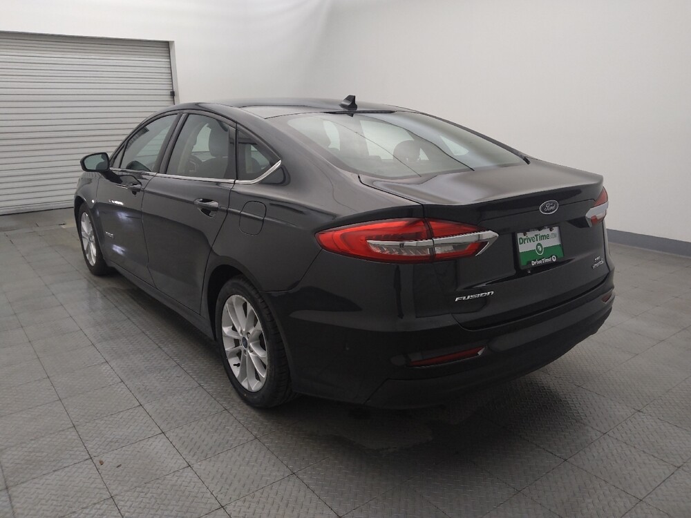 2019 Ford Fusion in Live Oak, TX 78233 - 18134147 5