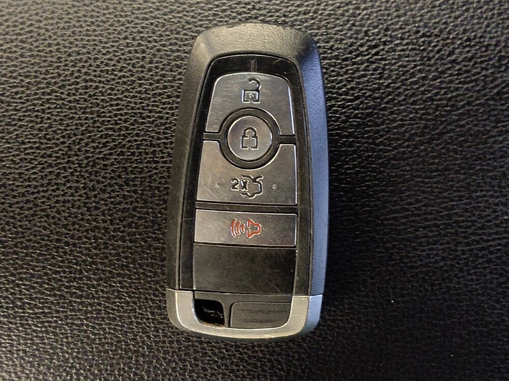 2019 Ford Fusion in Live Oak, TX 78233 - 18134147 32