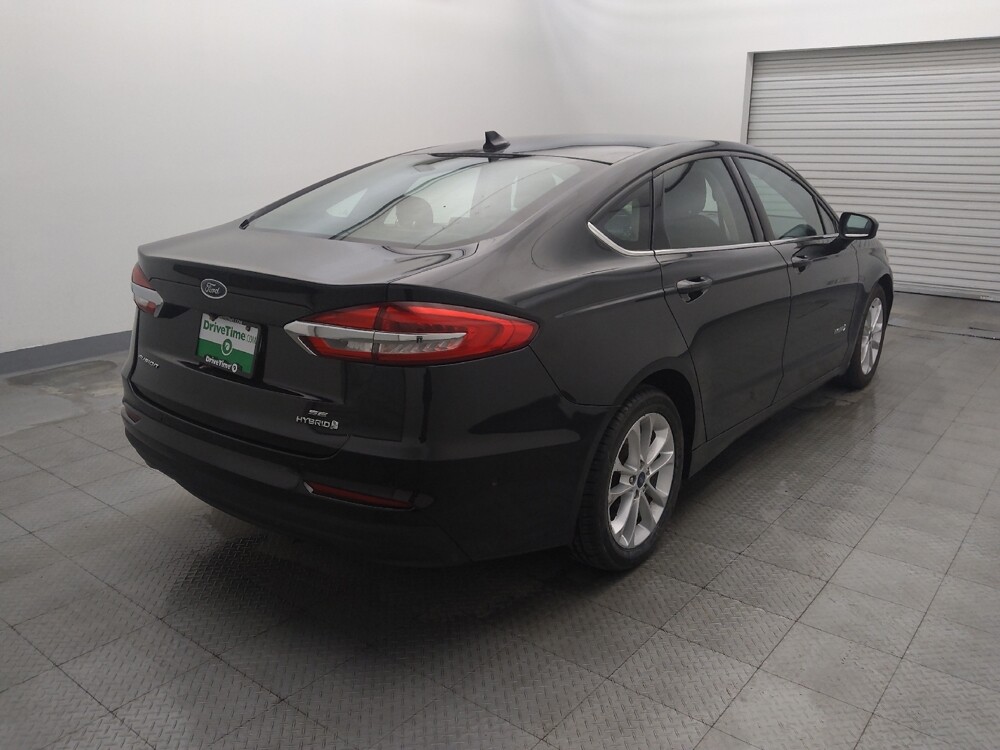 2019 Ford Fusion in Live Oak, TX 78233 - 18134147 9