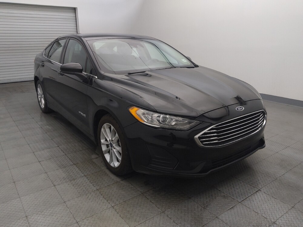 2019 Ford Fusion in Live Oak, TX 78233 - 18134147 13