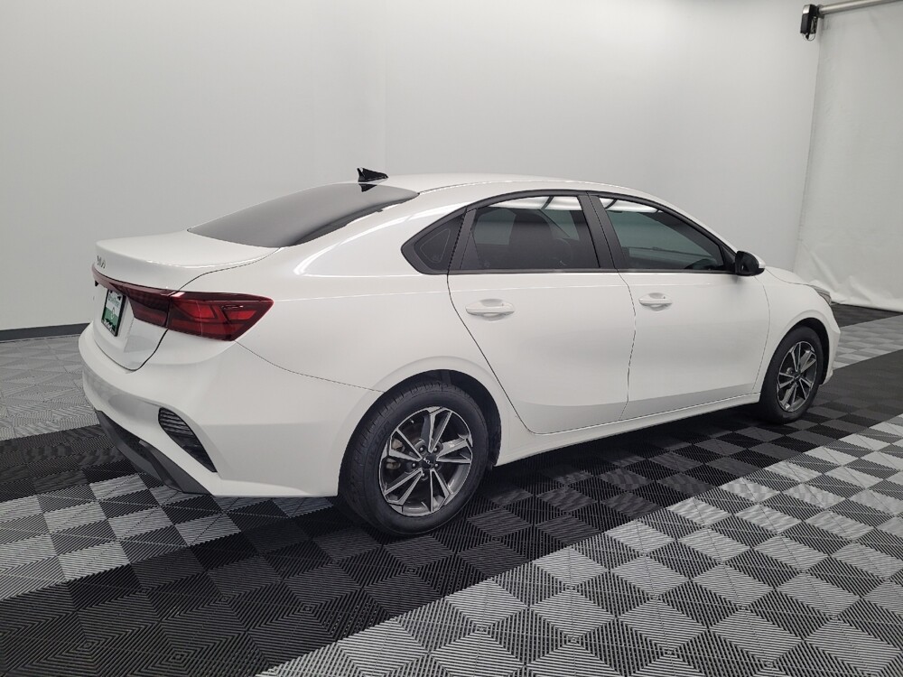 2022 Kia Forte in Houston, TX 77034 - 18134152 9
