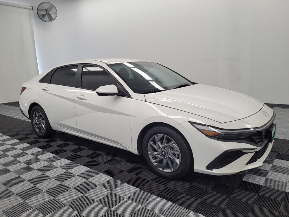 2024 Hyundai Elantra in Houston, TX 77034 - 18134153 11