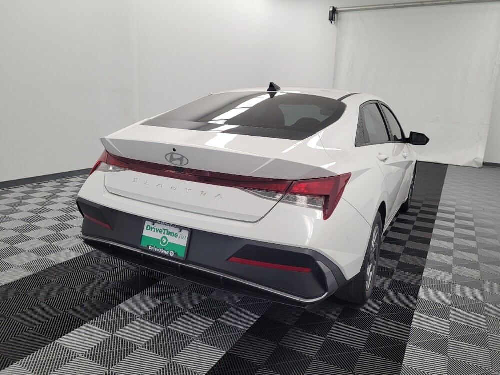 2024 Hyundai Elantra in Houston, TX 77034 - 18134153 7