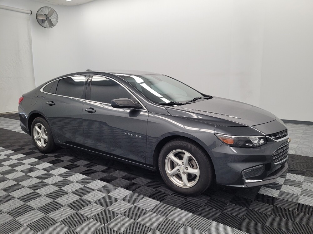 2018 Chevrolet Malibu in Houston, TX 77034 - 18134154 11