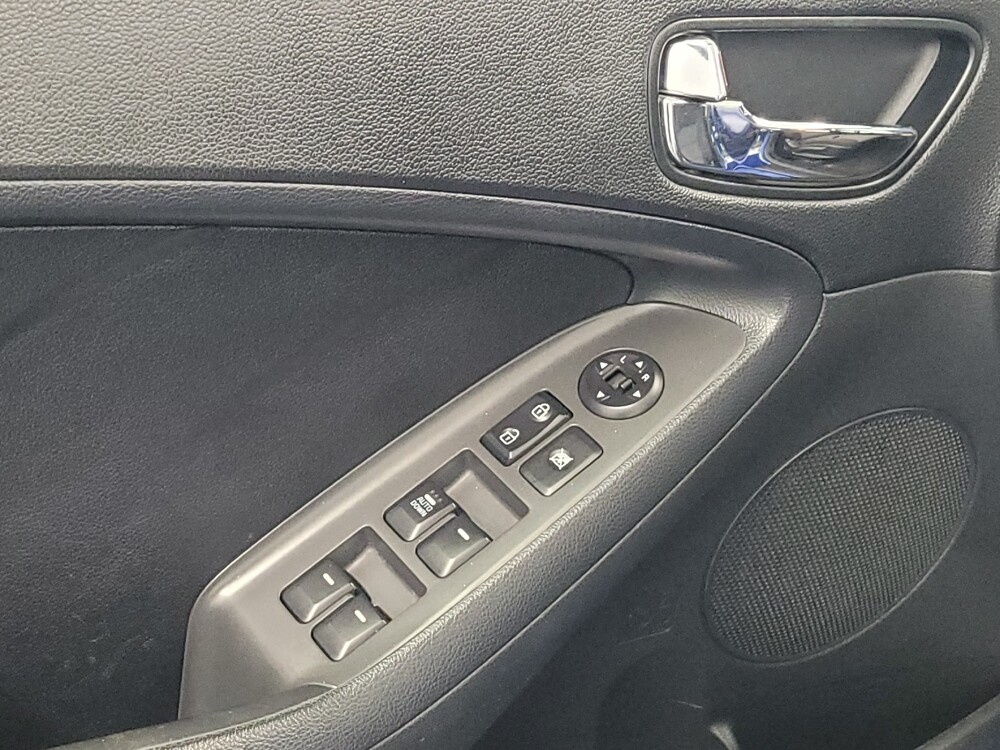 2018 Kia Forte in Houston, TX 77034 - 18134155 27