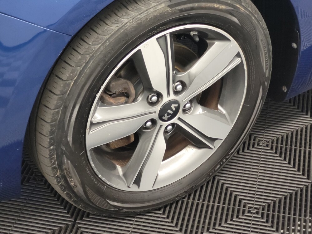 2018 Kia Forte in Houston, TX 77034 - 18134155 31