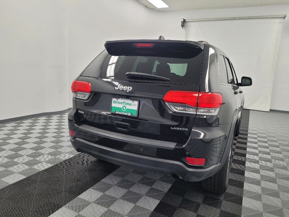 2017 Jeep Grand Cherokee in Houston, TX 77034 - 18134158 7