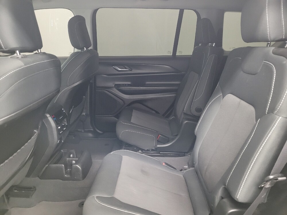 2023 Jeep Grand Cherokee L in Houston, TX 77034 - 18134163 18