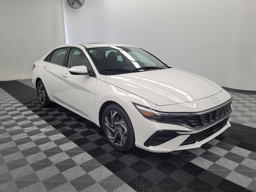 2025 Hyundai Elantra in Houston, TX 77034 - 18134164 13