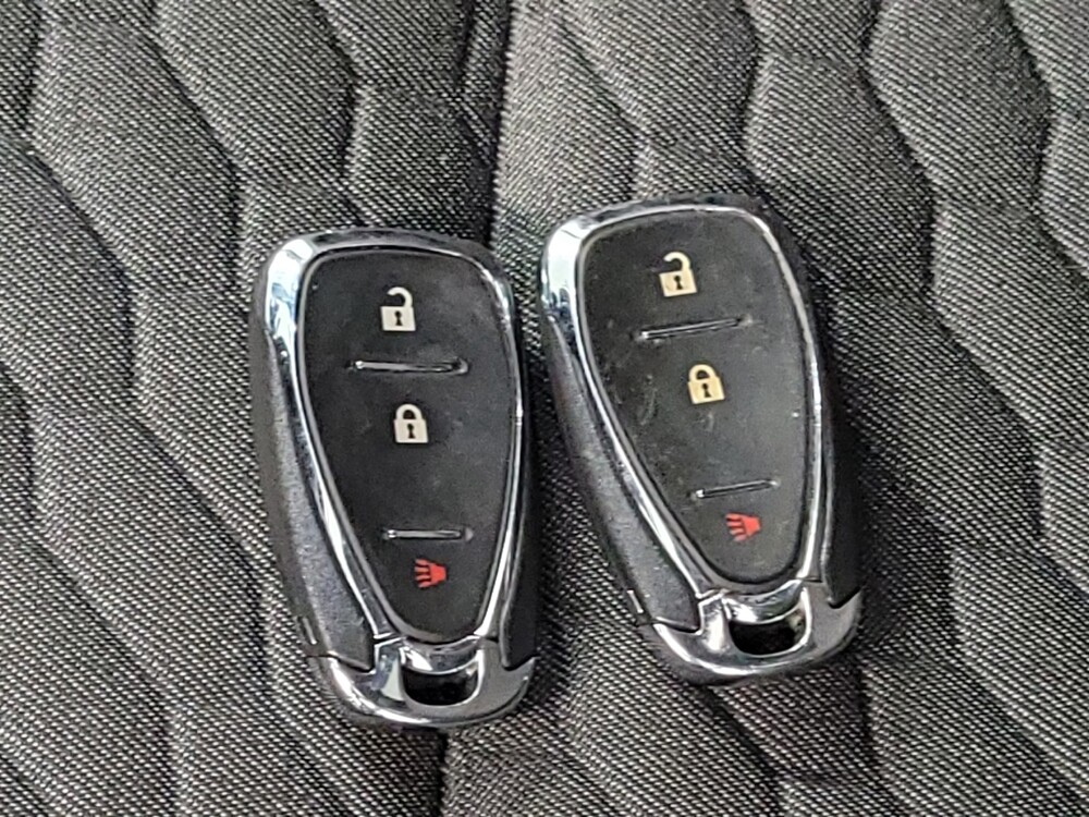 2021 Chevrolet Equinox in Houston, TX 77034 - 18134166 32