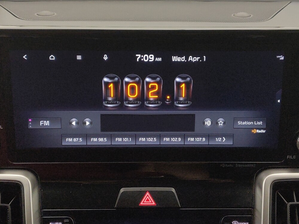 2022 Kia Sorento in Houston, TX 77074 - 18134173 25