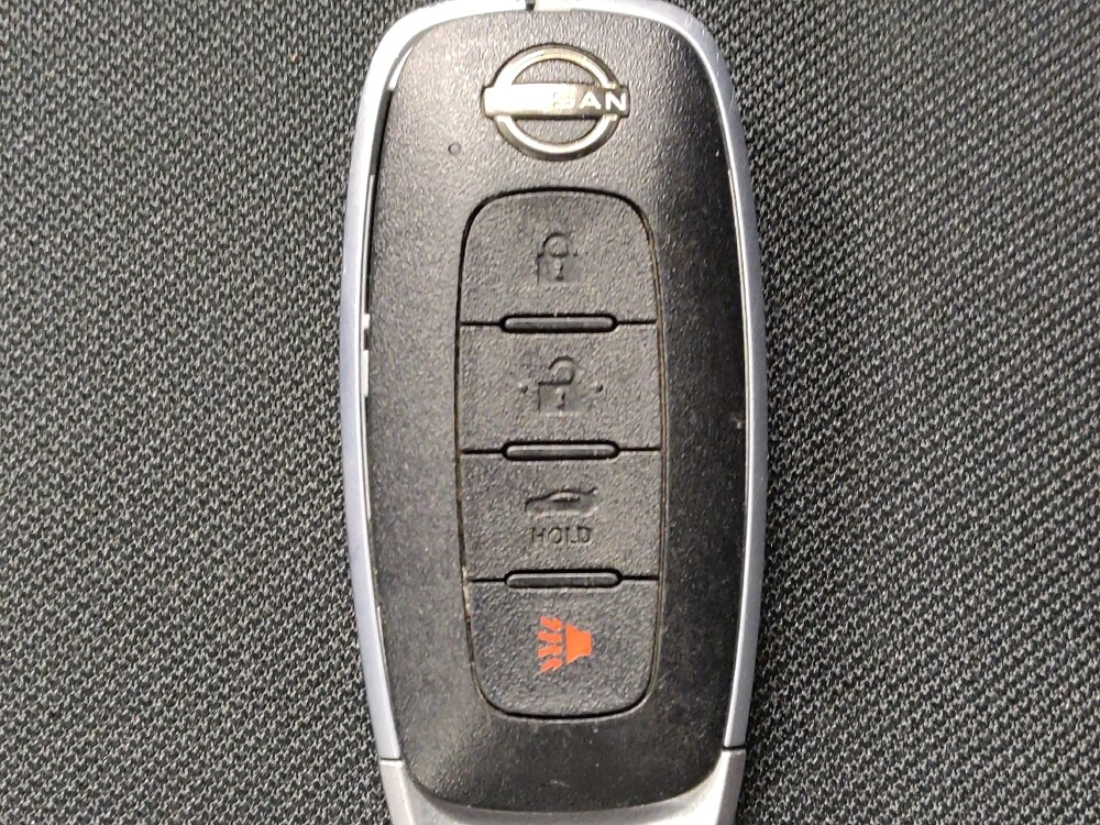 2025 Nissan Versa in Houston, TX 77034 - 18134186 32