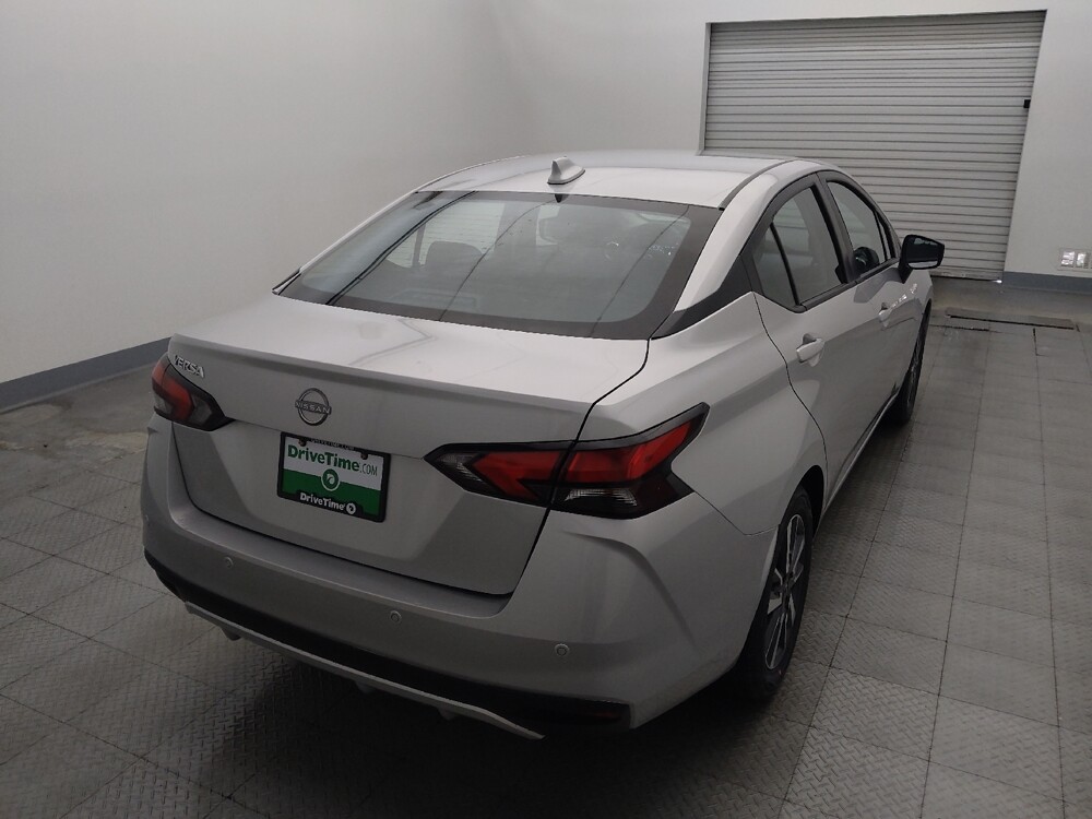 2025 Nissan Versa in Houston, TX 77034 - 18134186 7