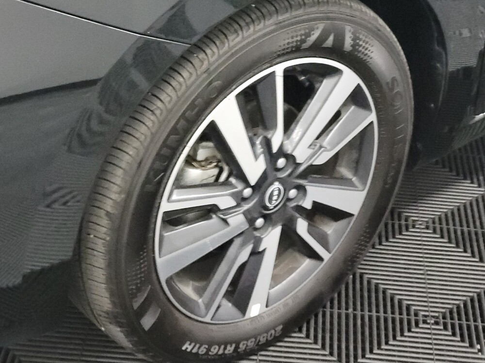 2025 Nissan Versa in Houston, TX 77034 - 18134193 31